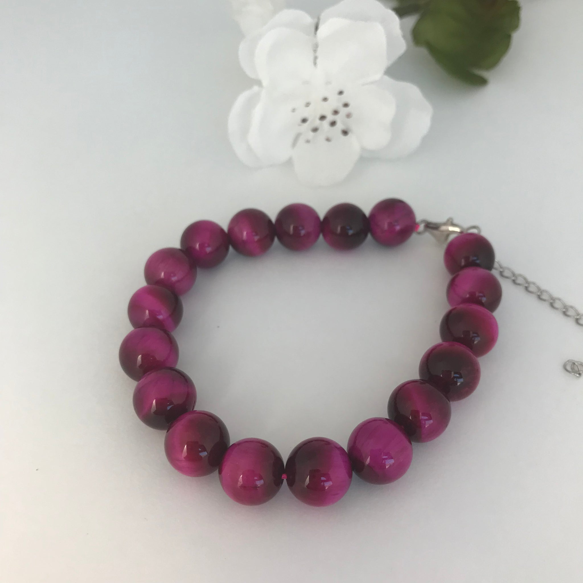 Magenta tigers eye discount